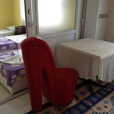 Nur Guest house