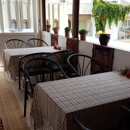 Pensión Nur Selçuk