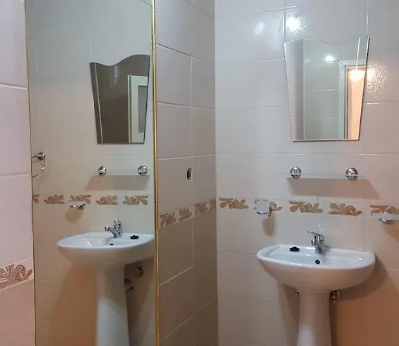 Nur Casa de hóspedes *